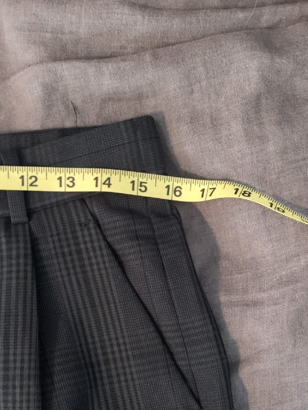 Abercrombie & Fitch Black Plaid Sloane Wide-Leg Plaid Trousers 29 - Picture 3 of 5